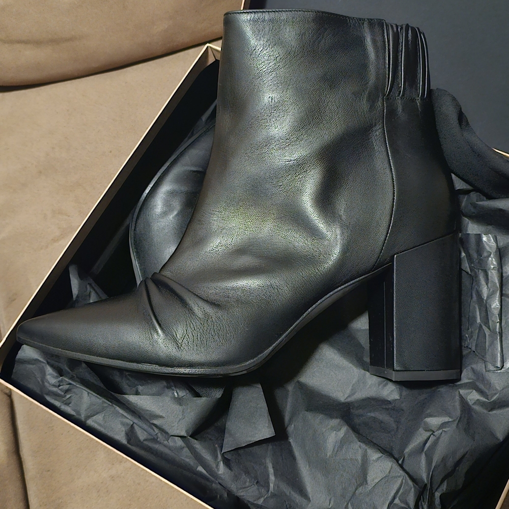 Zadig & Voltaire Dark Leather Ankle Boots